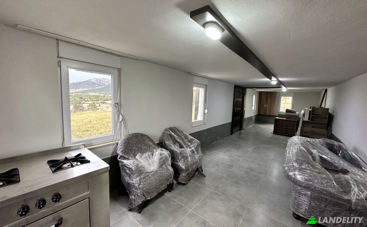 Single Family Home for Rent Gumuslu, Korkuteli, Antalya, Turkiye, Isimsiz Yol, 07800 Korkuteli Antalya. Photo 24