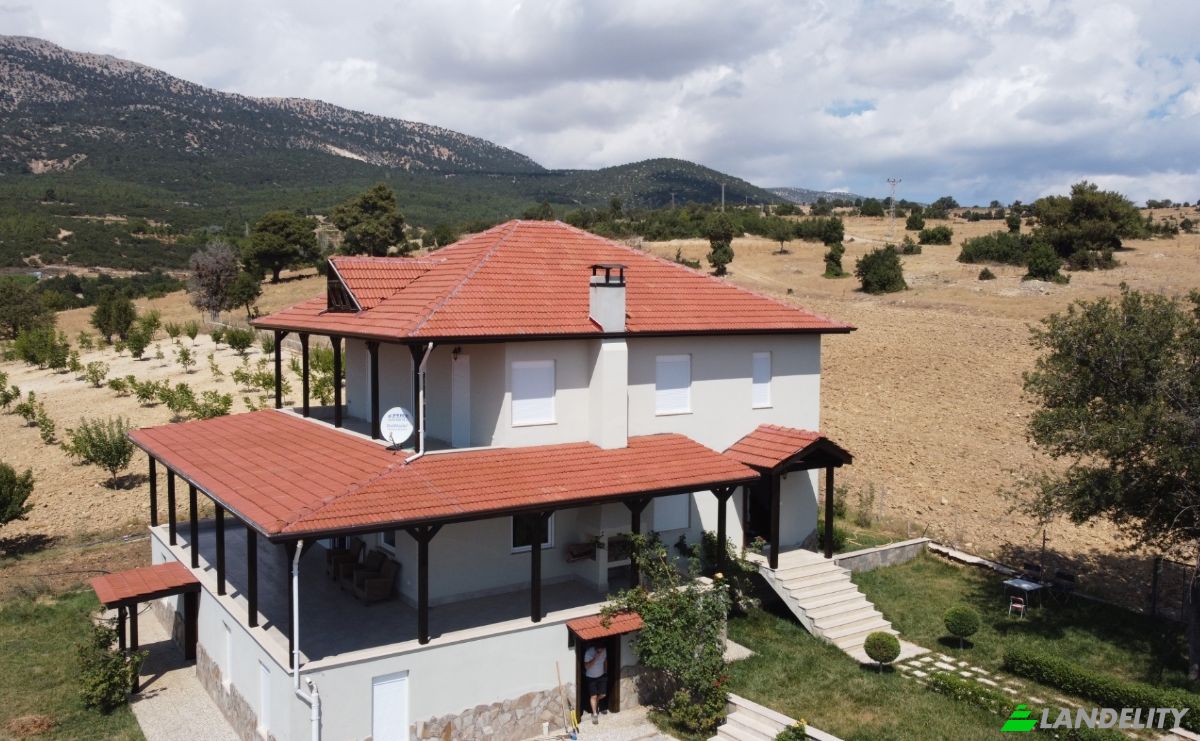 Single Family Home for Rent Gumuslu, Korkuteli, Antalya, Turkiye, Isimsiz Yol, 07800 Korkuteli Antalya. Photo 3