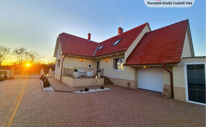 Single Family Home for Sale Poroszlo. Photo#13