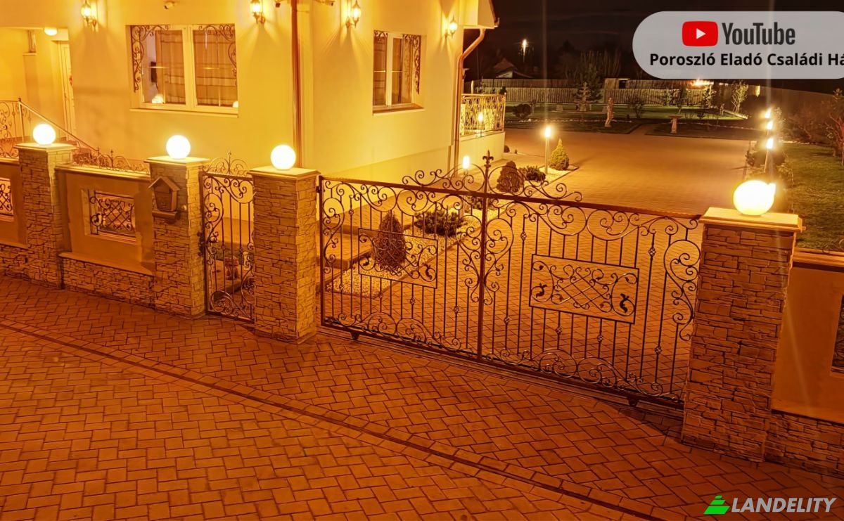 Single Family Home for Sale Poroszlo, Fuzesabony District, Heves County, Hungary, Fo ut 131, 3388 Hungary. Photo 2