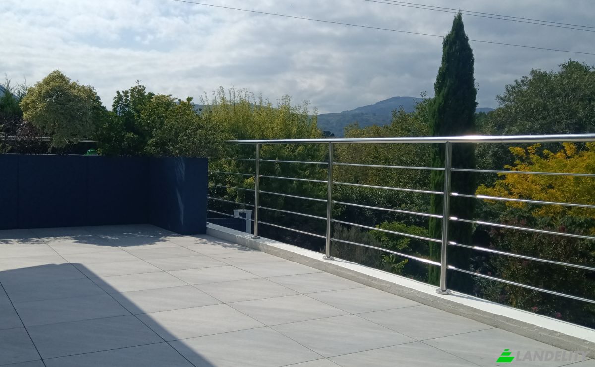 Townhouse for Sale 3500 Rte de Ciboure A Olhette, 64122 Urrugne, Urrugne, Pyrenees-Atlantiques, Nouvelle-Aquitaine, France. Photo 4
