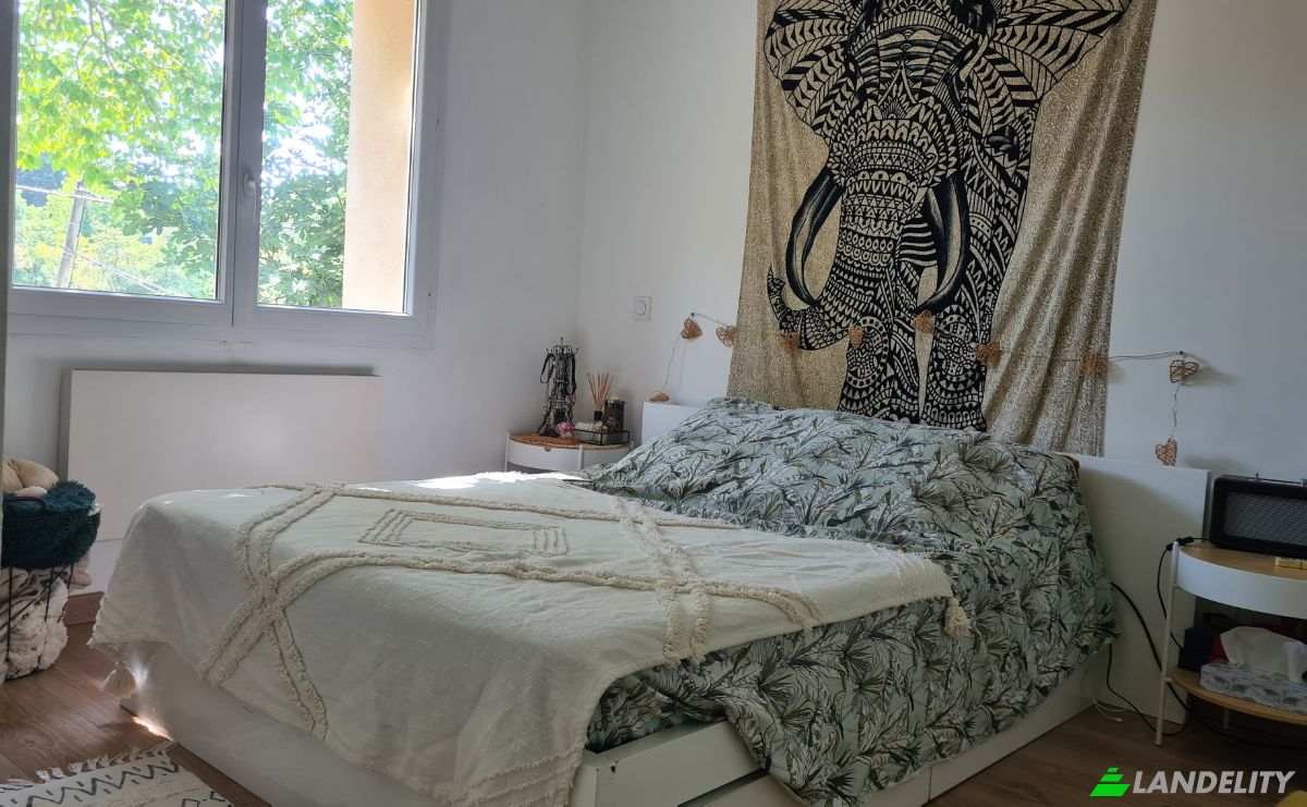 Single Family Home for Sale 3 Chem Joseph Lapierre, 07400 Le Teil, Le Teil, Ardeche, Auvergne-Rhone-Alpes, France. Photo 6