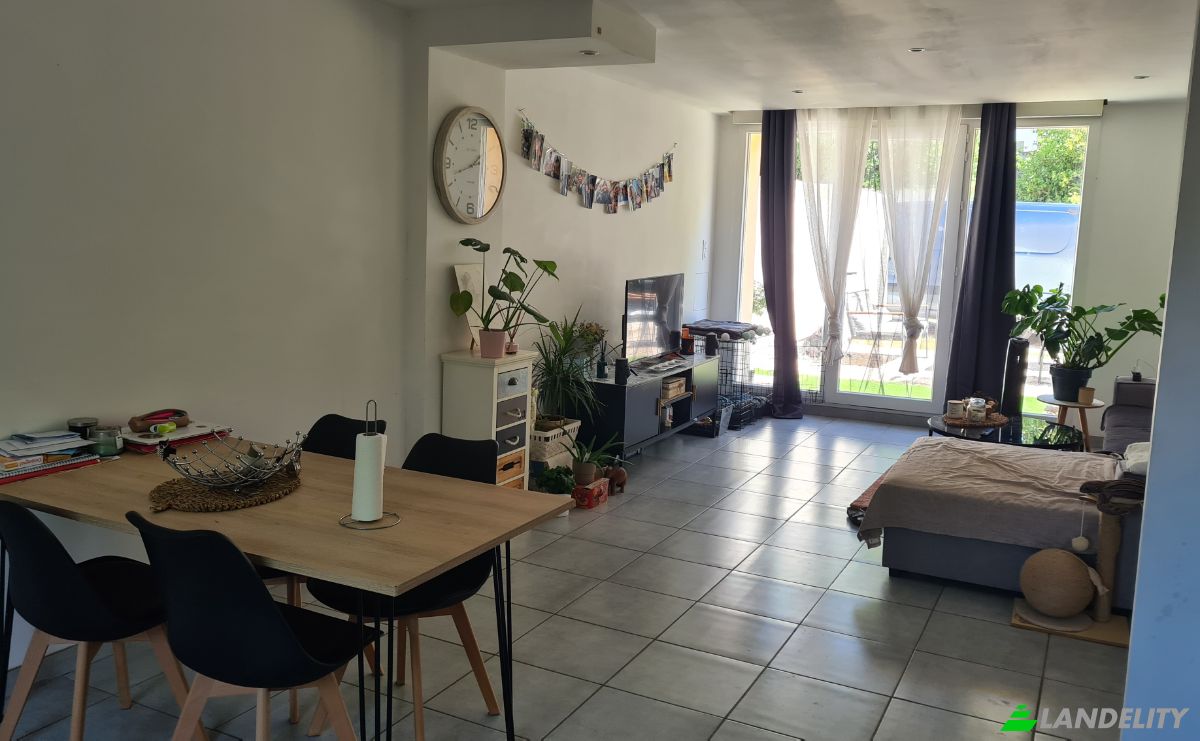 Single Family Home for Sale 3 Chem Joseph Lapierre, 07400 Le Teil, Le Teil, Ardeche, Auvergne-Rhone-Alpes, France. Photo 4