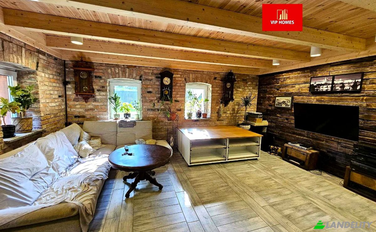 Single Family Home for Sale Karkonoska 102, 58-570 Jelenia Gora, Jelenia Gora, Lower Silesian Voivodeship, Poland. Photo 4