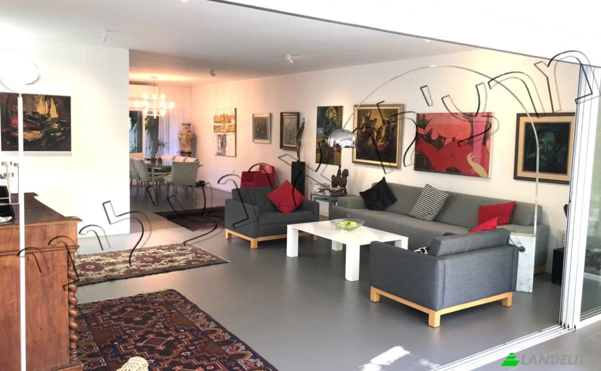 Single Family Home for Sale Yisrael Ashkenazi St 54, Tel Aviv-Yafo, Mishmar HaYarden Haruge Malkhut, Tel Aviv District, Israel. Photo 2