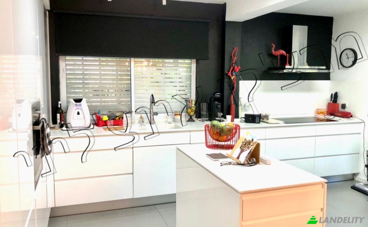 Single Family Home for Sale Yisrael Ashkenazi St 54, Tel Aviv-Yafo, Mishmar HaYarden Haruge Malkhut, Tel Aviv District, Israel. Photo 6