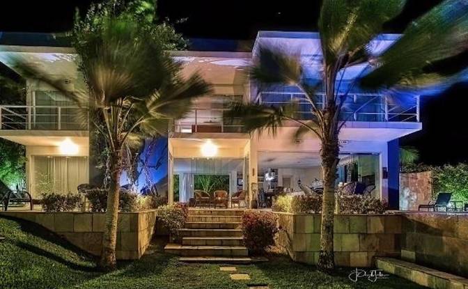 Villa for Sale - Pipa Beach, Brazil