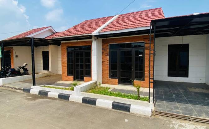 Single Family Home for Sale - Pameungpeuk, Indonesia