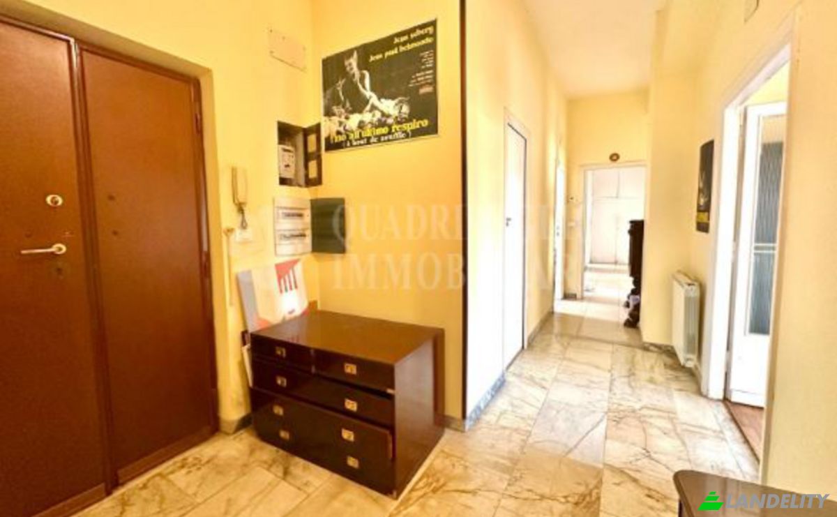 Appartamento in vendita Via Assisi, 00181 Roma RM, Roma, Città metropolitana di Roma Capitale, Lazio, Italia. Foto 3