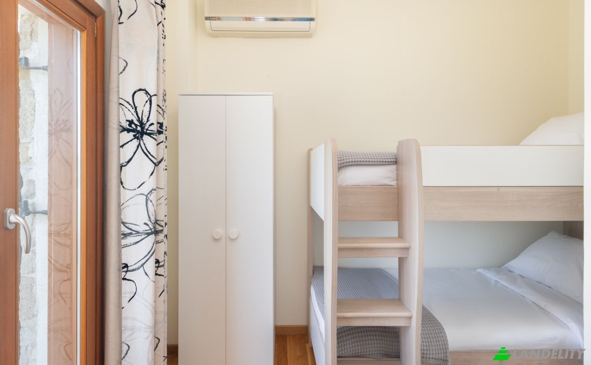 Bed and Breakfast for Sale EparOd Keramoutsiou, Korfon 45, Keramoutsi 715 00, Keramoutsi, Crete, Decentralized Administration of Crete, Greece. Photo 13