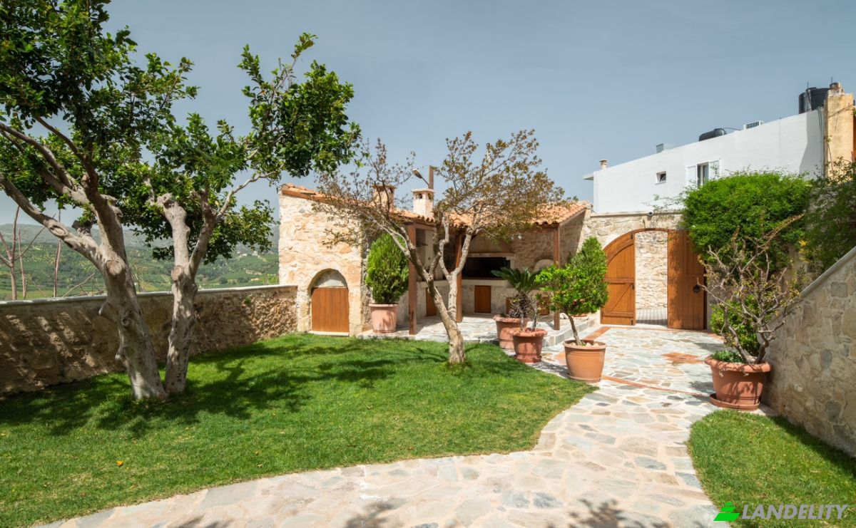 Bed and Breakfast for Sale EparOd Keramoutsiou, Korfon 45, Keramoutsi 715 00, Keramoutsi, Crete, Decentralized Administration of Crete, Greece. Photo 22