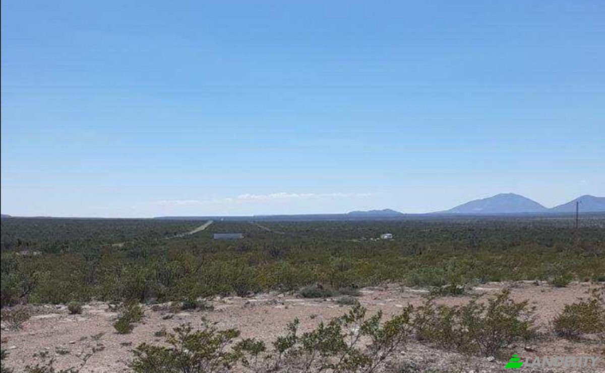 Lote de terreno en venta RM 1111, Sierra Blanca, Hudspeth County, Texas, United States, TX 79851, USA. Foto 1