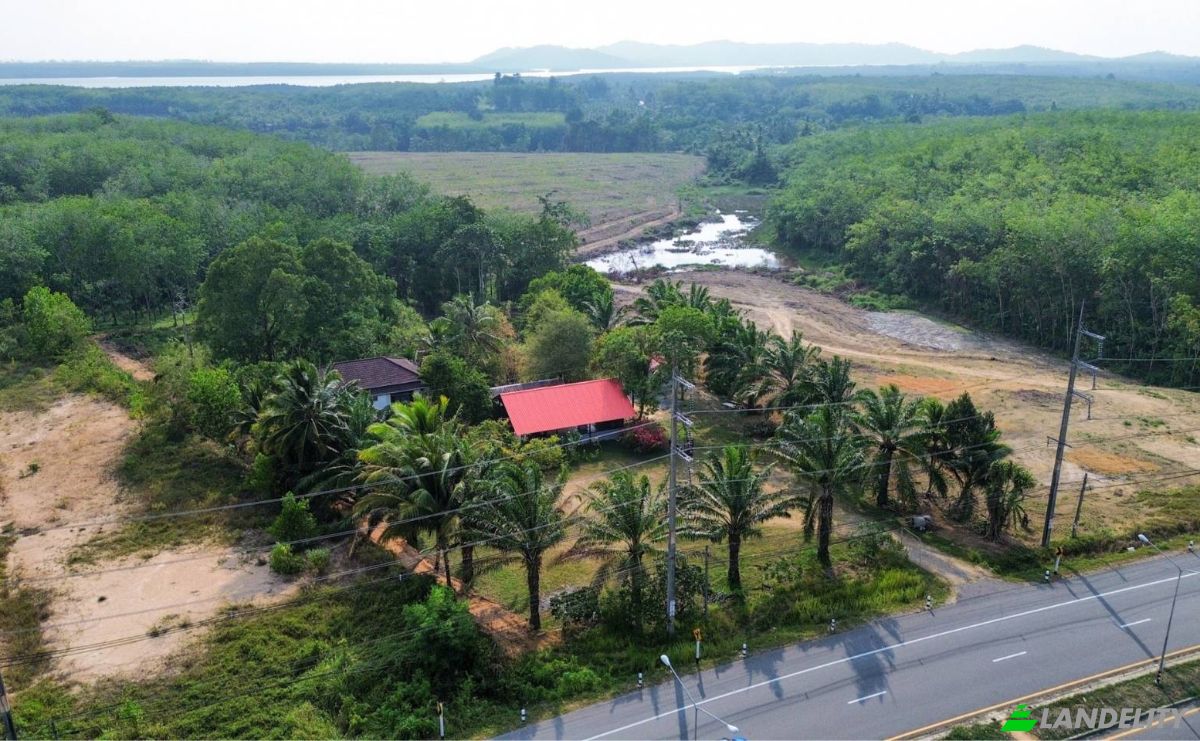 Investing/Development for Sale Phet Kasem Rd, Tambon Thung Maphrao, Amphoe Thai Mueang, Chang Wat Phang-nga 82120, Thung Maphrao, Thai Mueang District, Phang Nga, Thailand. Photo 2