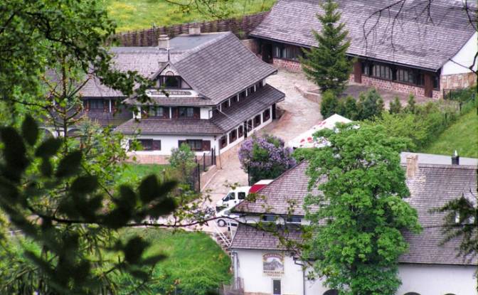Investing/Development for Sale - Ludwikowice KLodzkie, Poland