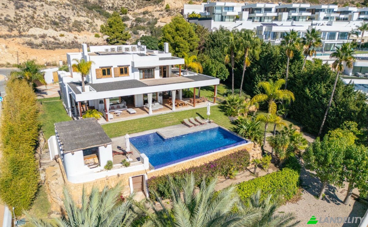 Villa for Sale C Viena, Finestrat, Alicante, Valencian Community, Spain. Photo 3