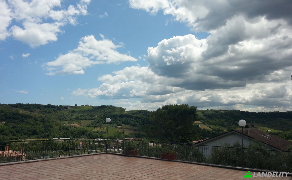 Single Family Home for Sale Via Torremontanara, 2381, 66010 Torremontanara CH, Torremontanara, Province of Chieti, Abruzzo, Italy. Photo 9