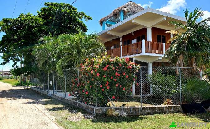 Single Family Home for Sale Sarteneja. Photo#2 Single Family Home for Sale Sarteneja. Photo#2
