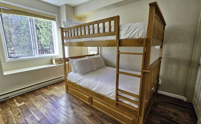 Townhouse for Sale 1500 Lodestar Dr, Mammoth Lakes. Photo#13