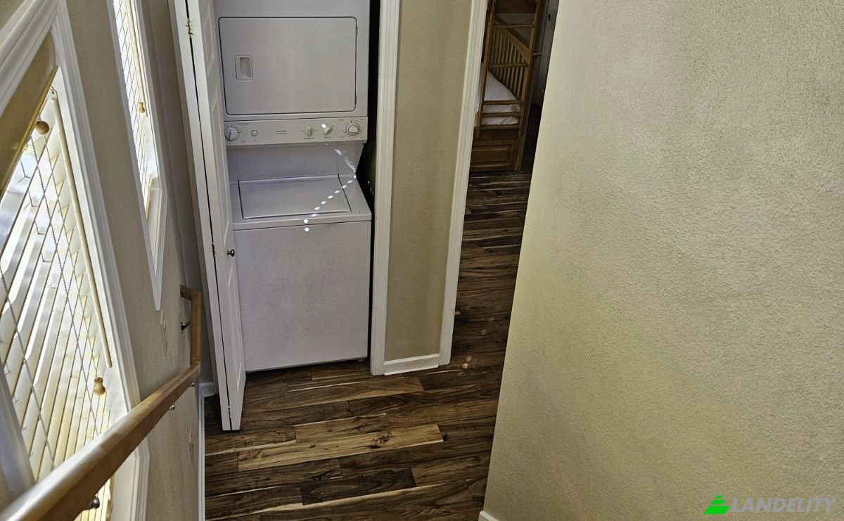 Townhouse for Sale 1500 Lodestar Dr, Mammoth Lakes, Mono County, California, United States, CA 93546, USA. Photo 15
