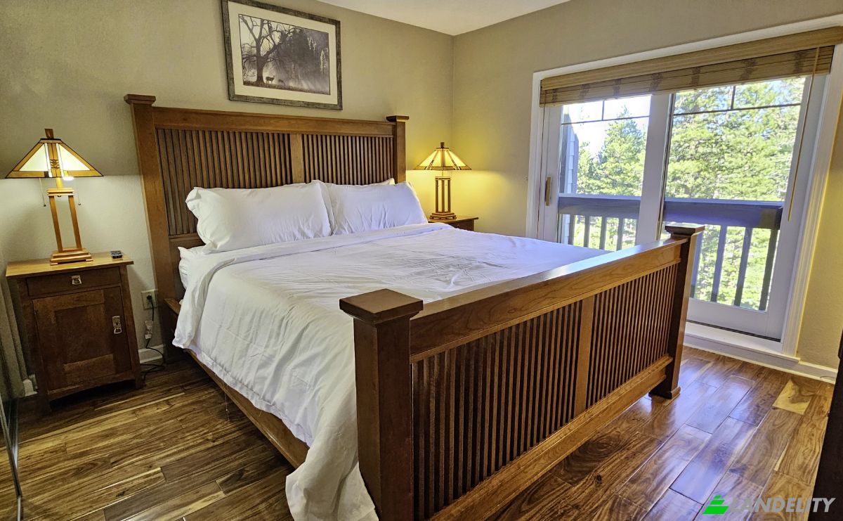 Townhouse for Sale 1500 Lodestar Dr, Mammoth Lakes, Mono County, California, United States, CA 93546, USA. Photo 17