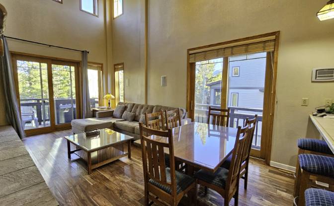 Townhouse for Sale 1500 Lodestar Dr, Mammoth Lakes. Photo#4