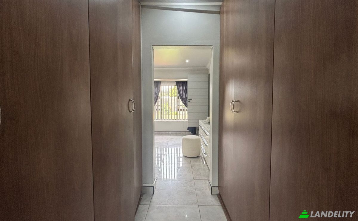Villa for Sale 10 Daimler ave, Rand Collieries SH, Brakpan, City of Ekurhuleni Metropolitan Municipality, Gauteng, South Africa, 1549. Photo 17