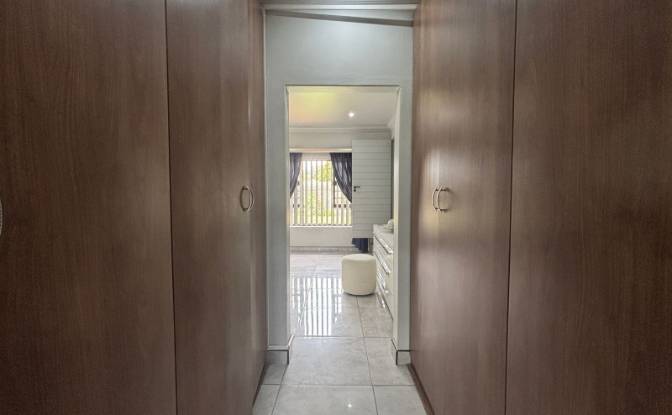 Villa for Sale 10 Daimler ave, Rand Collieries SH. Photo#17