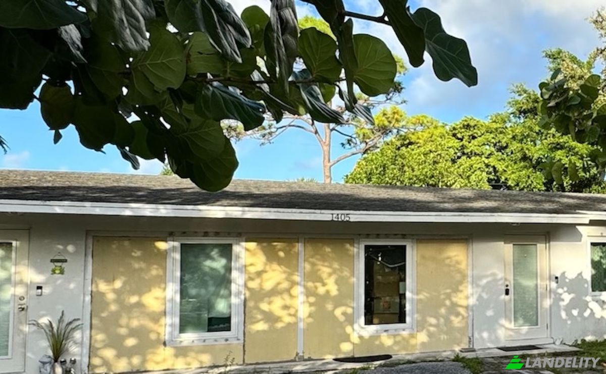 Triplex for Sale 1405 Kirk Rd, West Palm Beach, FL 33406, USA, Glen Ridge, Palm Beach County, Florida, United States. Photo 1