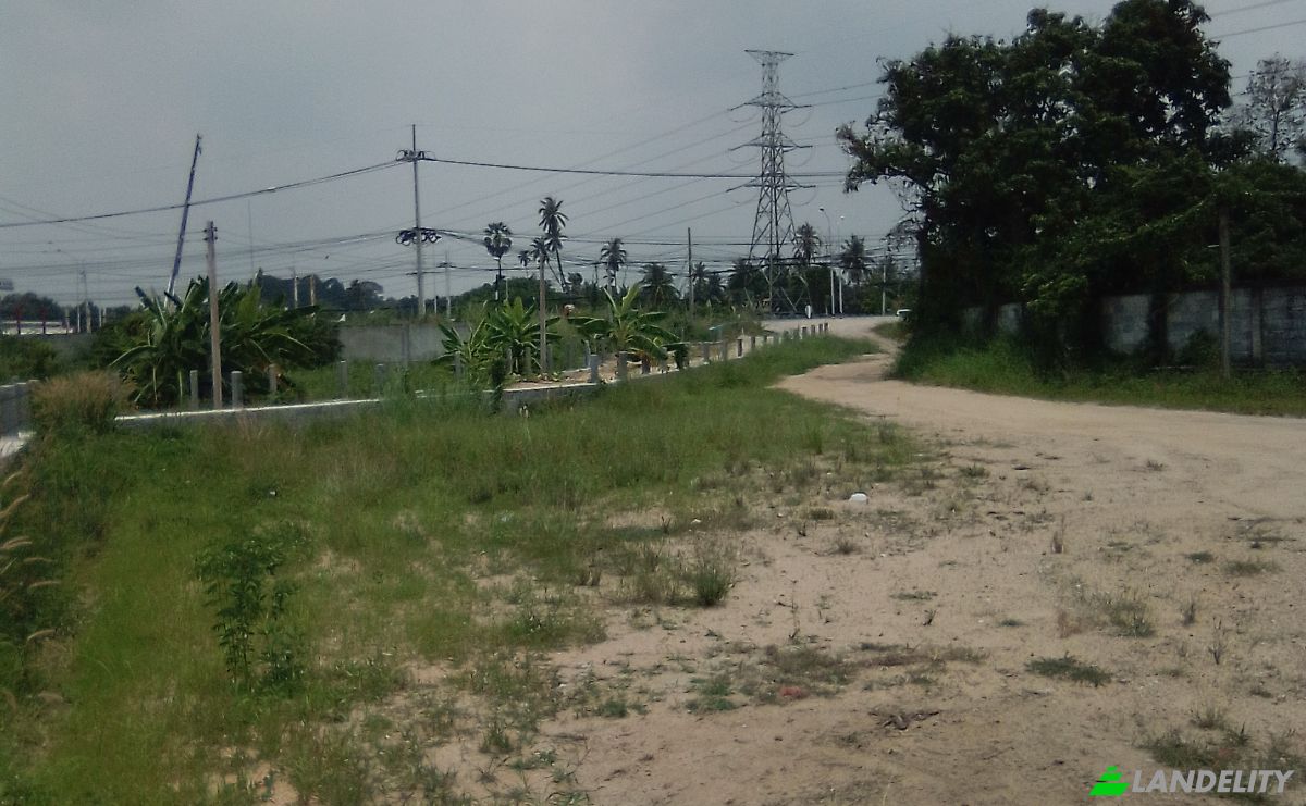 Land Lot for Sale Nong Pla Lai, Bang Lamung District, Chon Buri, Thailand, Chon Buri 20150. Photo 2
