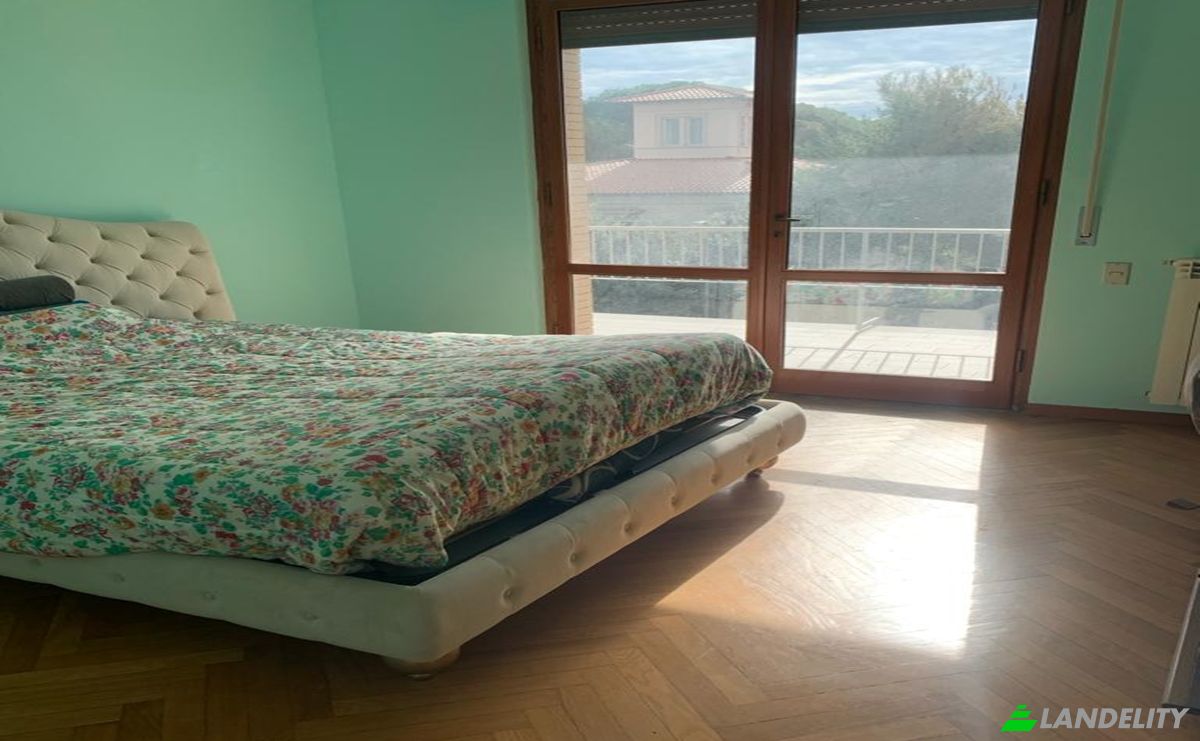 Apartment for Sale Via Giovanni Salvestri, 57128 Livorno LI, Livorno, Province of Livorno, Tuscany, Italy. Photo 10