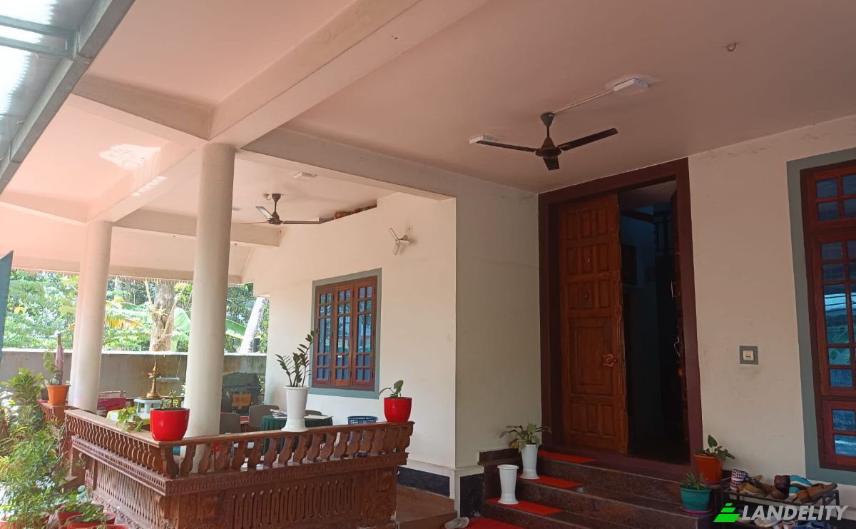Villa for Sale Kollam-Ayoor Rd, Kollam, Ammannada, Kerala, India, Kerala 691021. Photo 2