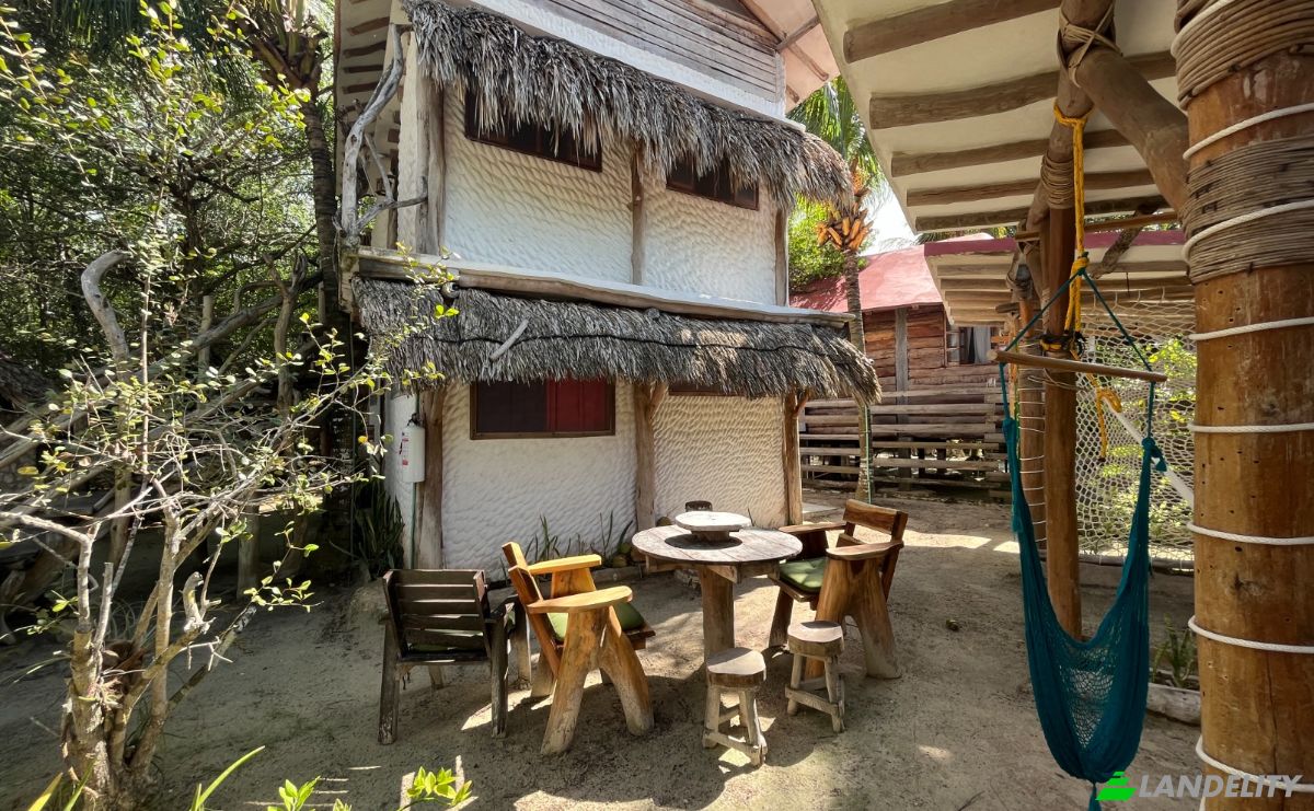 Single Family Home for Sale C P Kuka 27, 77310 Holbox, Holbox, Lazaro Cardenas Municipality, Quintana Roo, Mexico. Photo 3