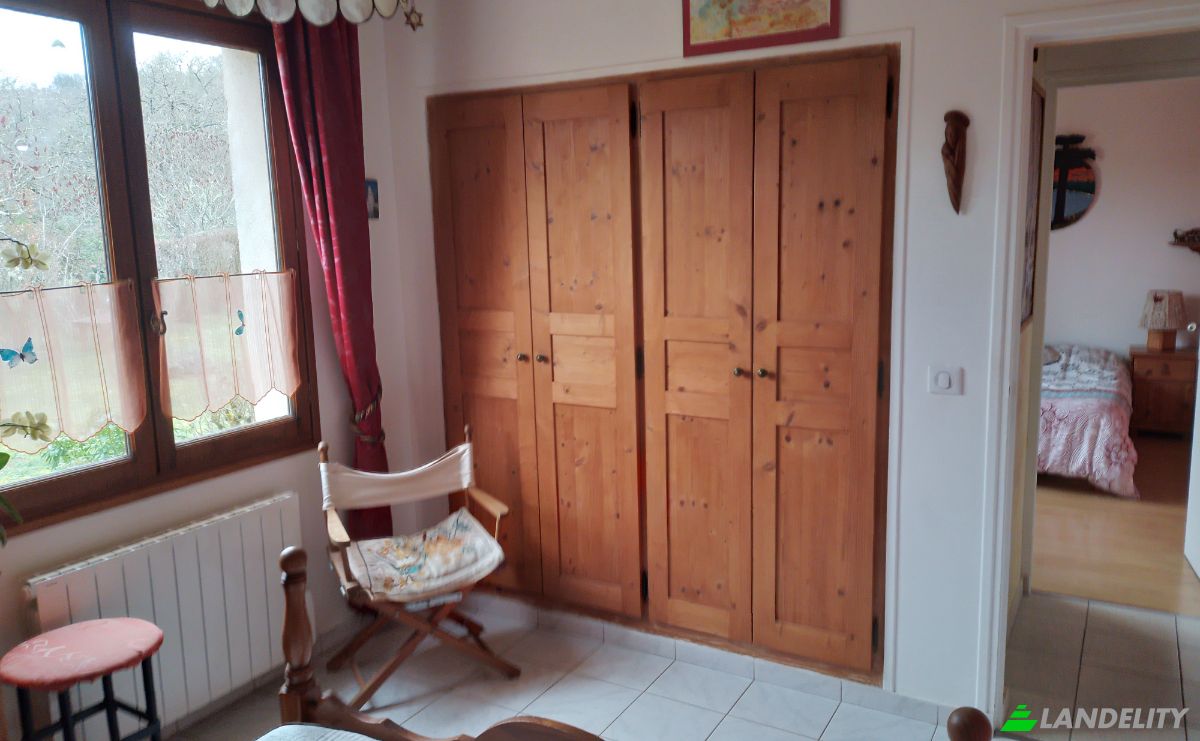 Villa for Sale 2425 Rte de la Vezere, 24290 Sergeac, Sergeac, Dordogne, Nouvelle-Aquitaine, France. Photo 10