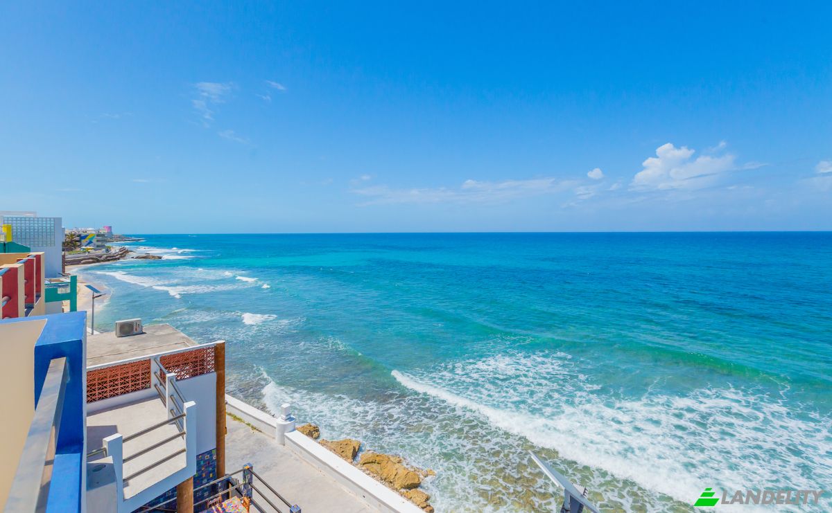 Villa for Sale Av Juarez 12a, Aeropuerto, 77400 Isla Mujeres, Isla Mujeres, Quintana Roo, Mexico. Photo 2
