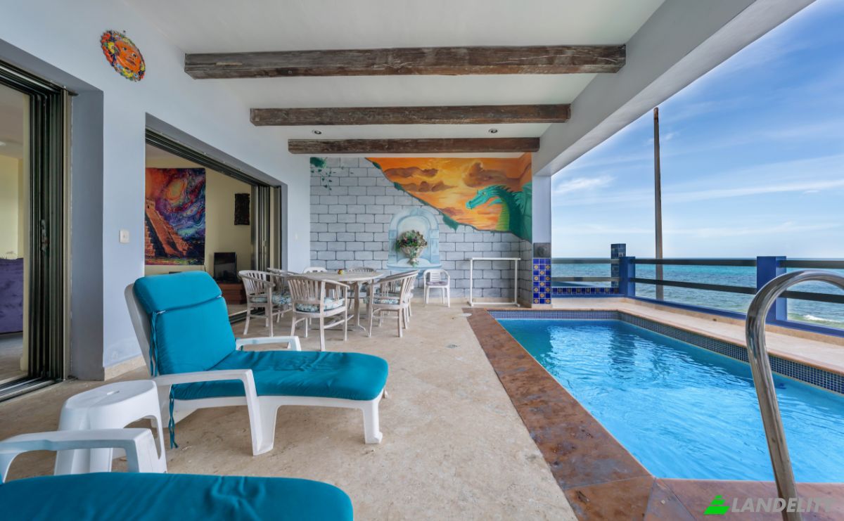 Villa for Sale Av Juarez 12a, Aeropuerto, 77400 Isla Mujeres, Isla Mujeres, Quintana Roo, Mexico. Photo 3