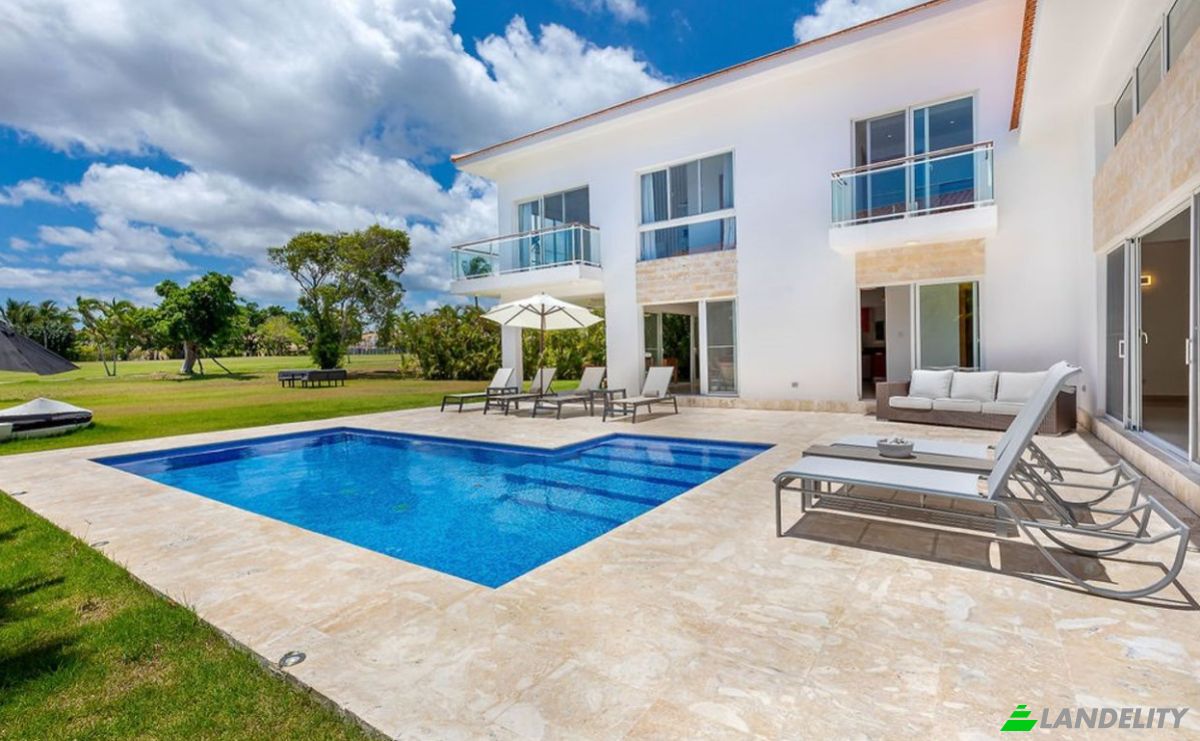 Villa for Sale Calle Las Brisas 461, Punta Cana 23000, Punta Cana, Higuey, La Altagracia Province, Dominican Republic. Photo 1