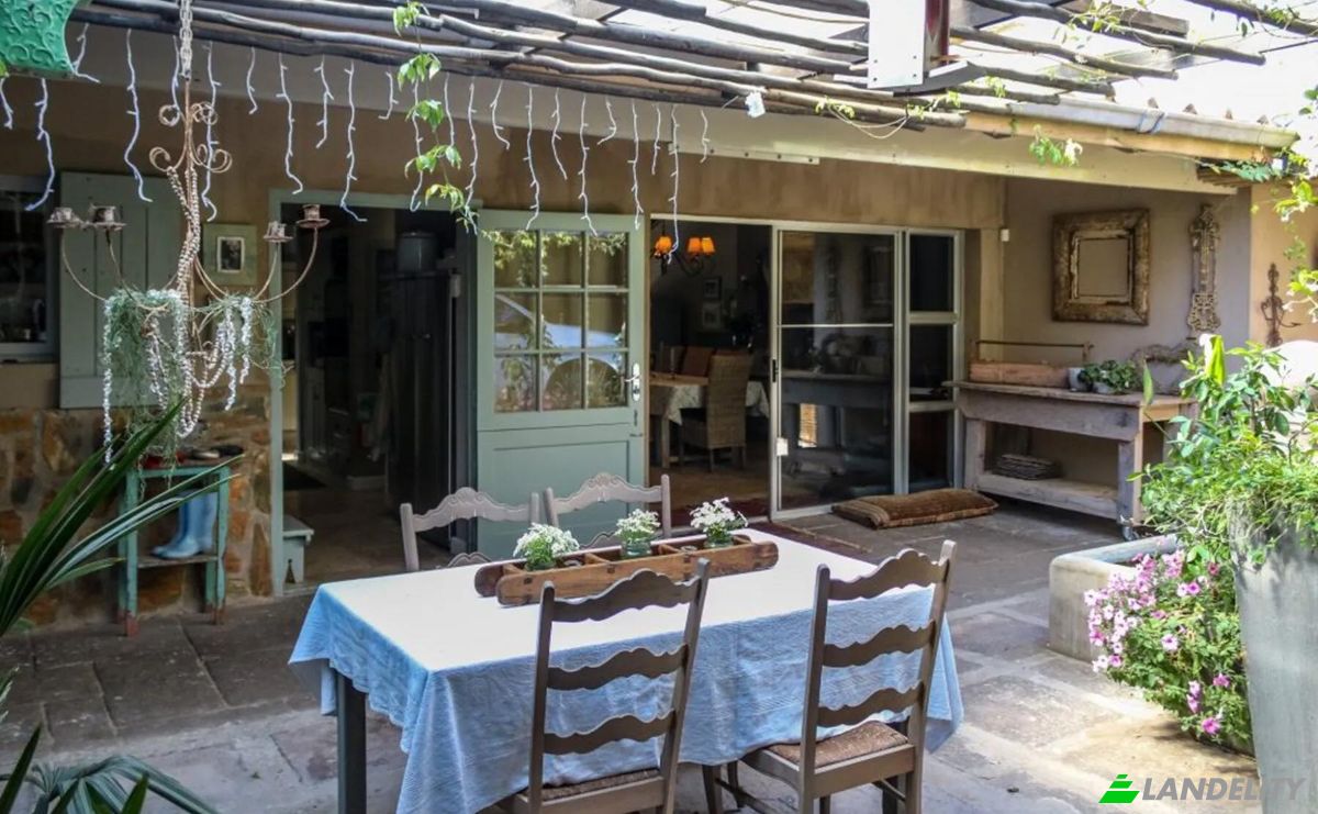 Single Family Home for Sale 19 Basil Newmark St, Caledon, Overberg District Municipality, Western Cape, South Africa, 7230. Photo 13