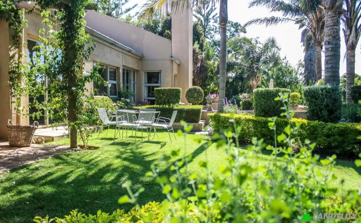 Single Family Home for Sale 19 Basil Newmark St, Caledon, Overberg District Municipality, Western Cape, South Africa, 7230. Photo 16