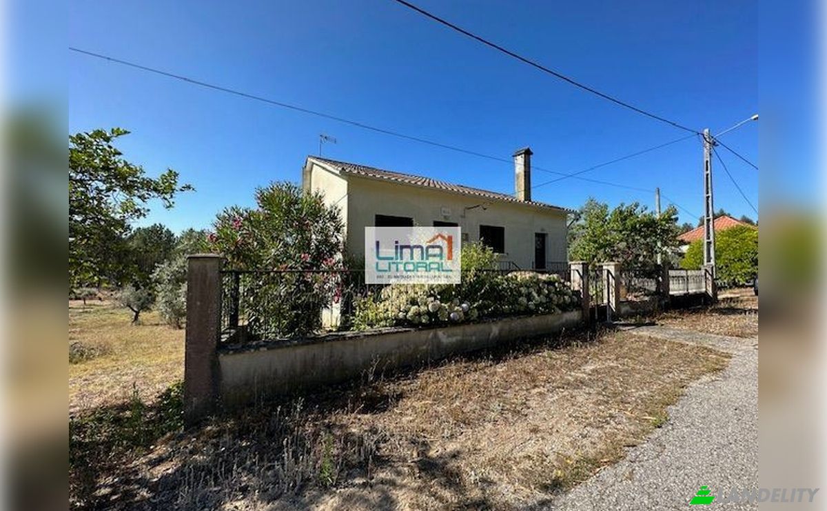 Single Family Home for Sale R da Escola 150, 2435, Espite, Ourem, Santarem District, Portugal. Photo 2