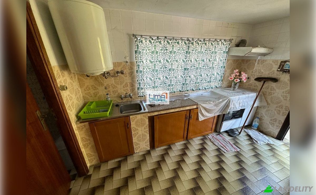 Single Family Home for Sale R da Escola 150, 2435, Espite, Ourem, Santarem District, Portugal. Photo 3
