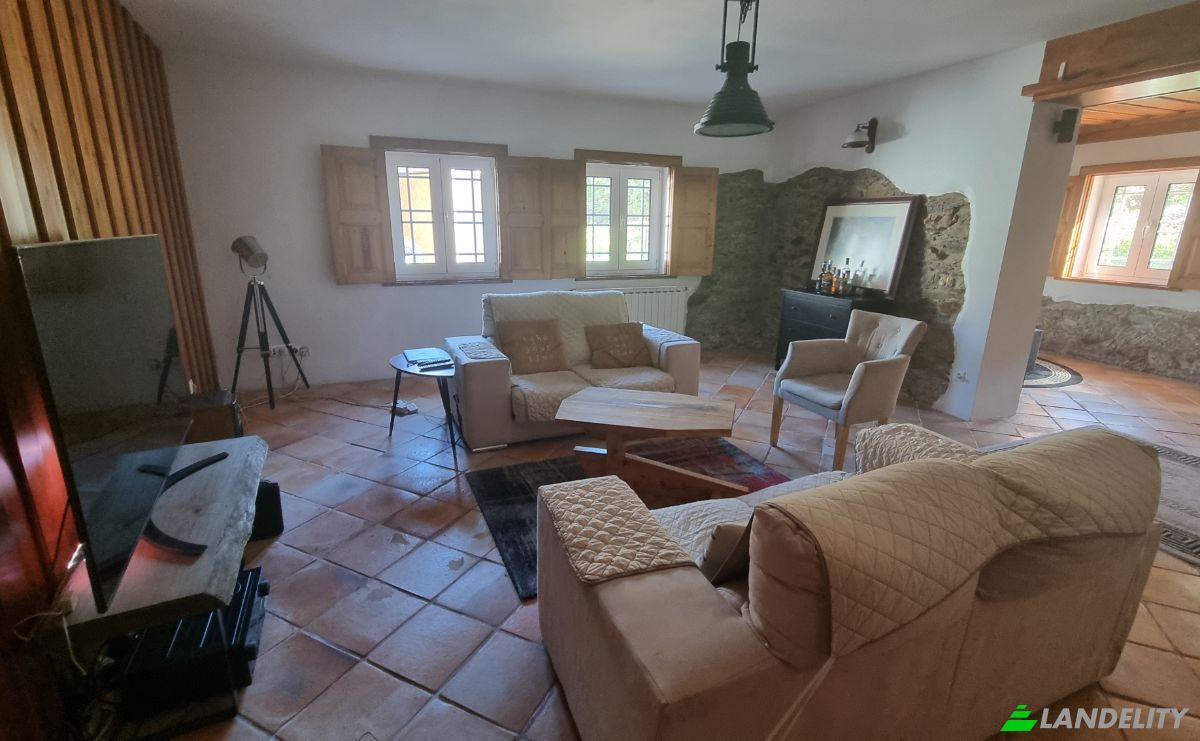 Mansion for Sale R Principal 7, 3450 Cortegaca, Cortegaca, Mortagua, Viseu District, Portugal. Photo 3