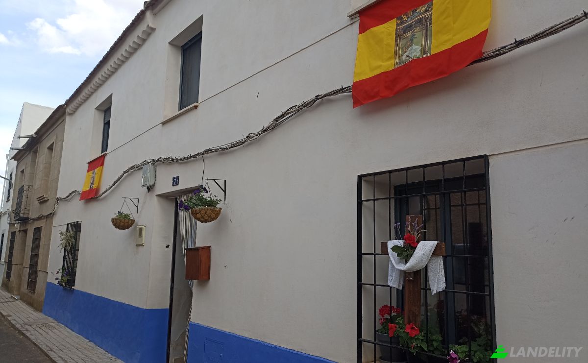 Single Family Home for Sale C Sta Cruz, Picon, Ciudad Real, Castile-La Mancha, Spain. Photo 2