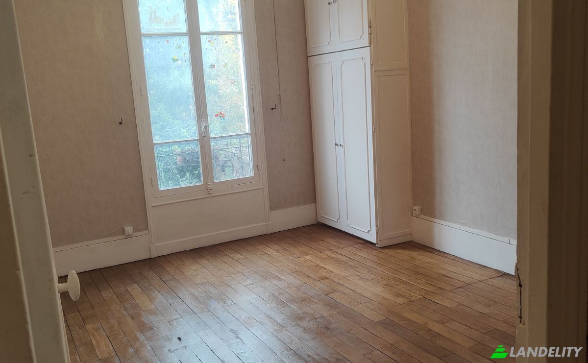 Apartment for Sale 32 Av du Dr Arnold Netter, 75012 Paris, Paris, Ile-de-France, France. Photo 4