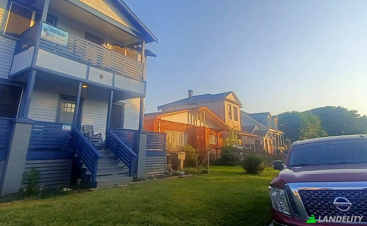 Single Family Home for Sale Avenue K, Galveston, Galveston County, Texas, United States, TX 77550, USA. Photo 2