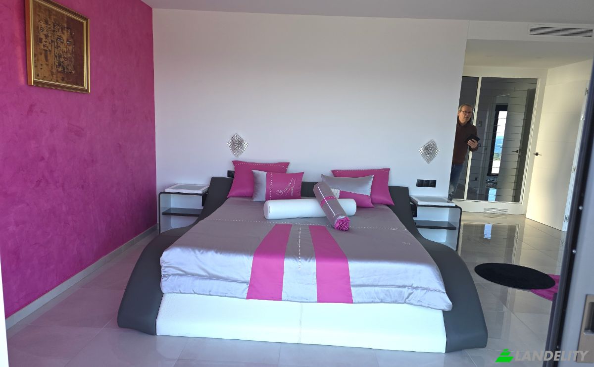 Single Family Home for Sale Carrer Anselm Clave, Llanca, Girona, Catalonia, Spain. Photo 11