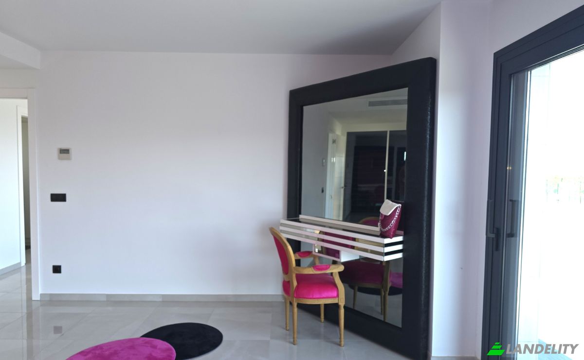 Single Family Home for Sale Carrer Anselm Clave, Llanca, Girona, Catalonia, Spain. Photo 13