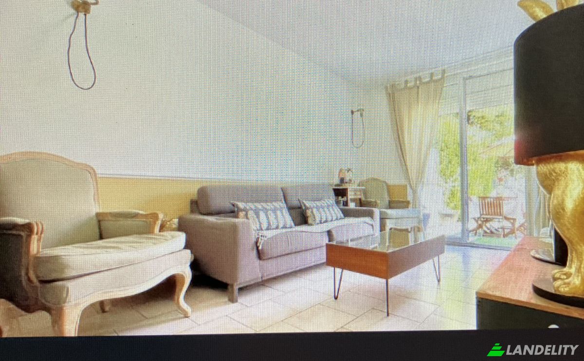 Villa for Sale 1909 Av President John Kennedy, 83140 Six-Fours-les-Plages, Six-Fours-les-Plages, Var, Provence-Alpes-Cote dAzur, France. Photo 7