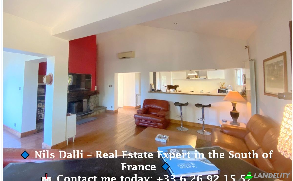 Villa for Sale 694 Reveillou, 11560 Fleury, Fleury, Aude, Occitanie, France. Photo 6