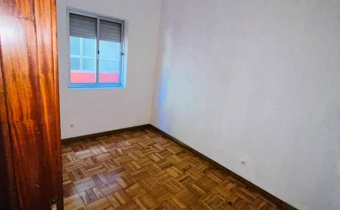Investing/Development for Sale R Diogo Cao 833c. Photo#12