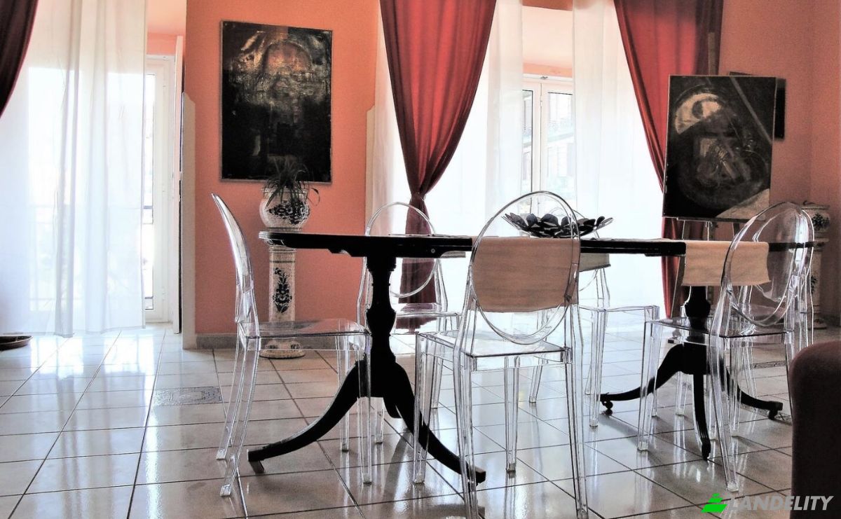 Apartment for Sale Pza Giuseppe Garibaldi, 80142 Napoli NA, Naples, Metropolitan City of Naples, Campania, Italy. Photo 1